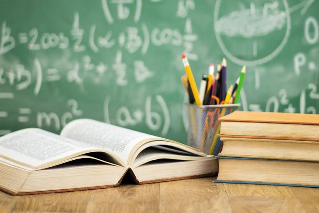Interventi per il Diritto allo studio - Borsa di studio regionale   e Buono libri.